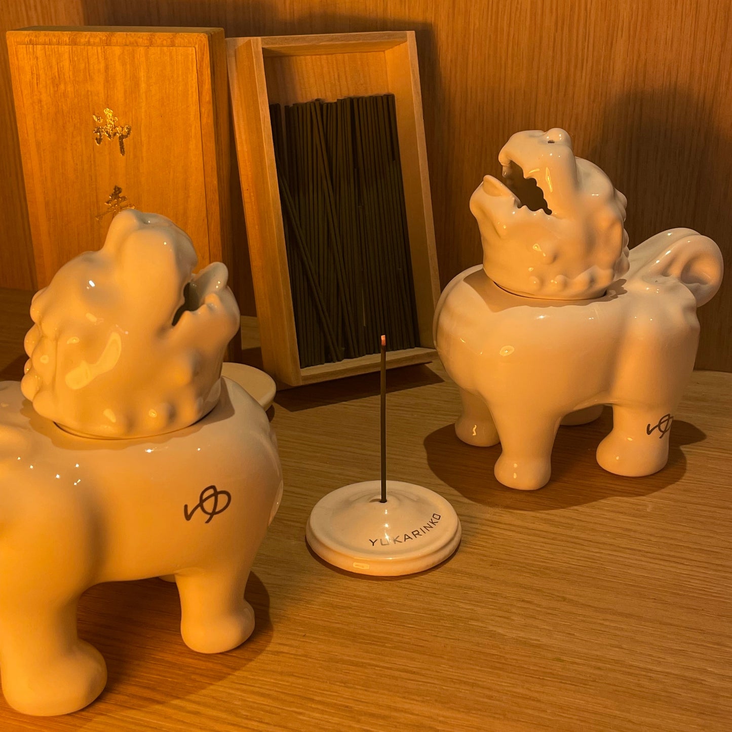 Kadzielnica pies – Majolika Nieborów x Yukarinko